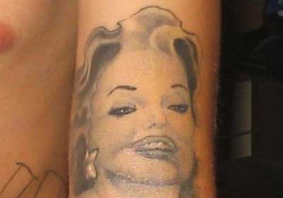 Bilderesultat for marilyn monroe pin up tattoo